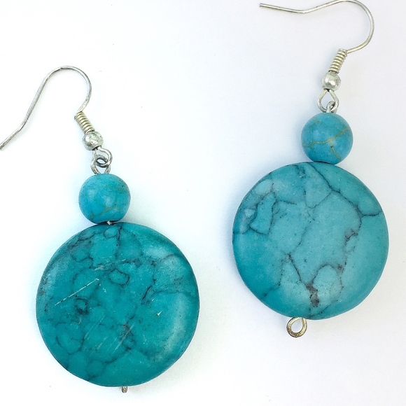 Turquoise Color Dangle Earrings - Picture 3 of 6